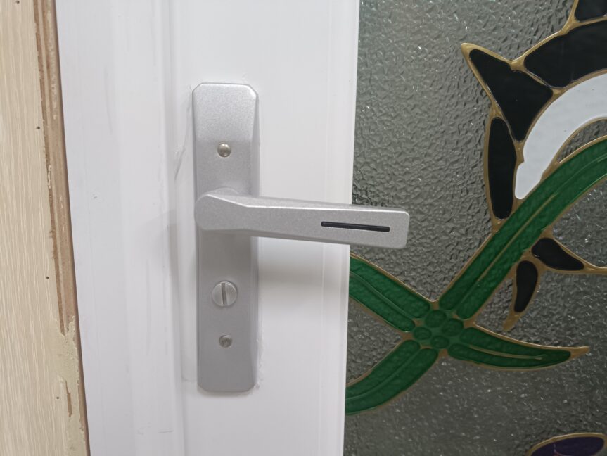 lever lock